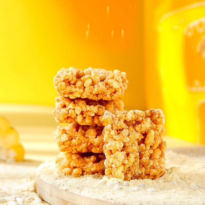 QiaQia Crispy Bear Glutinous Rice Puffed Rice 50g - Image 2